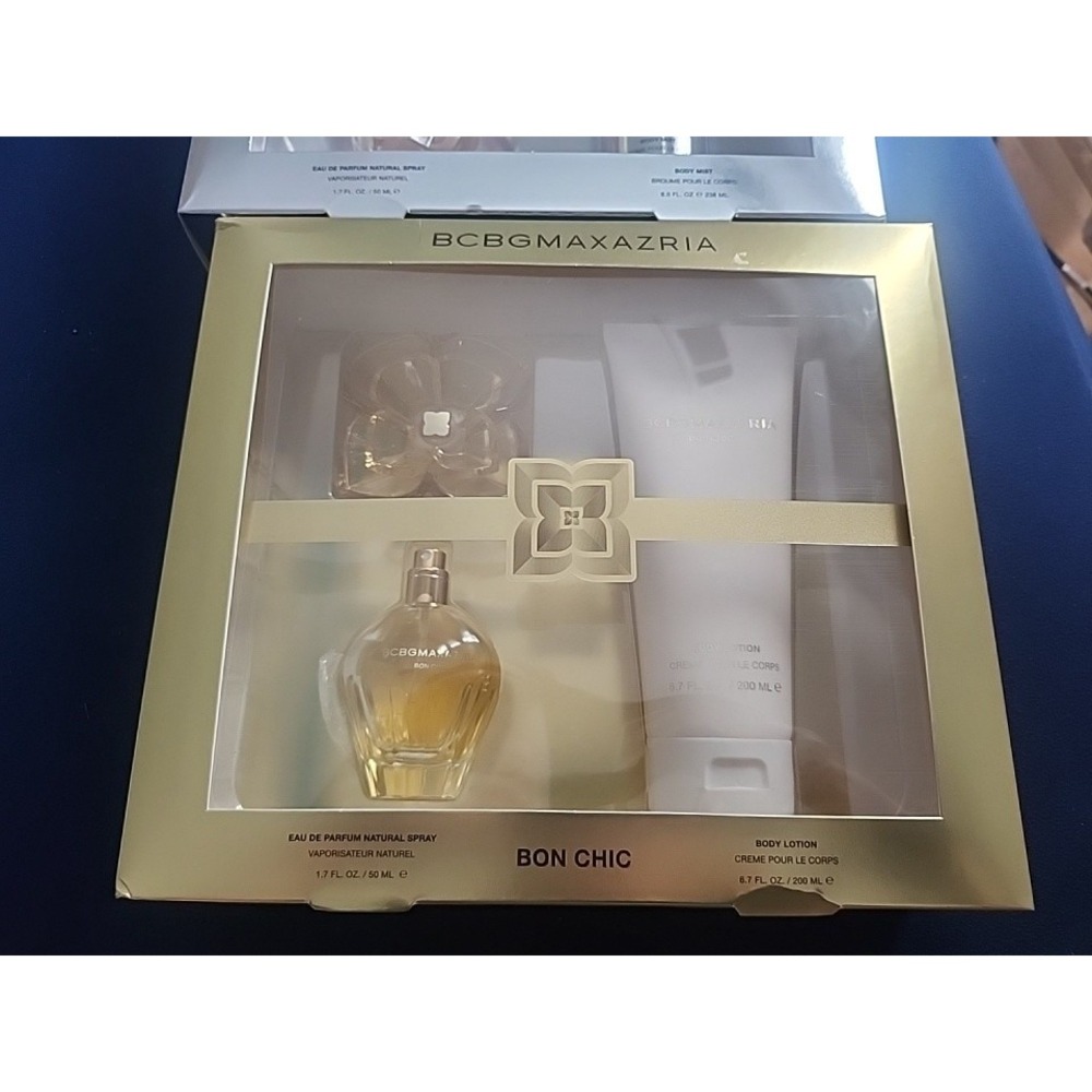 AUTHENTIC BCBG  MAX AZRIA Set Bon Chic Set